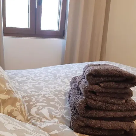 Casa Quimeres Apartment *